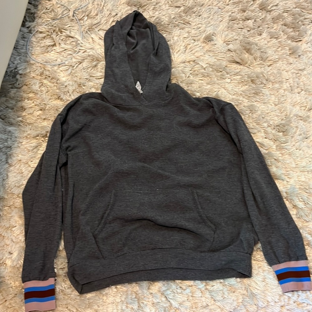 Long sleeve with hood